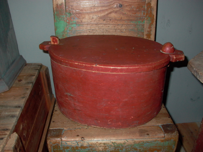 nice red painted wodden pot, Sweden, 19th/20th century - #10216 