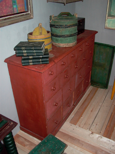 great red chest of drawers, Sweden, 19th century - #10272
