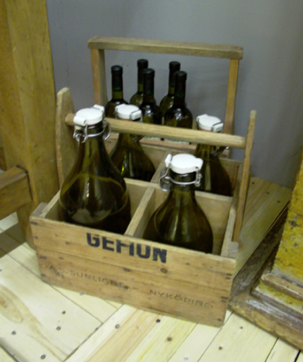 wooden box with set of 4 old bottles, 20th century, Sweden - #20149