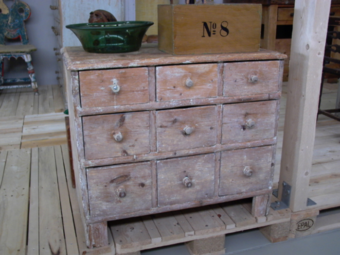 marvelous scraped chest of drawers, Sweden, 19th century - #10274