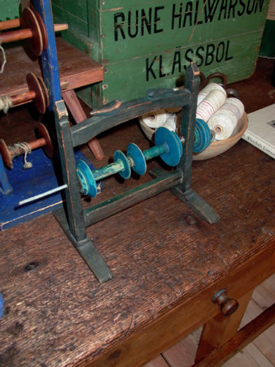 nice blue painted coil bracket, 19th/20th century, Sweden - #20137