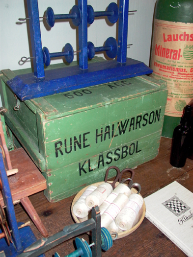old green coloured egg box, printed, 19th/20th century, Sweden - #10058 