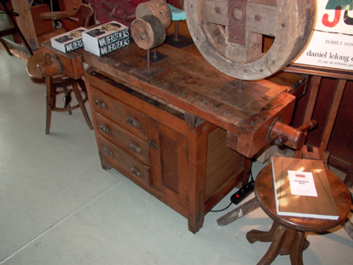 unusual work bench, 3 chests, 1 door, 19th/20thcentury - #20206