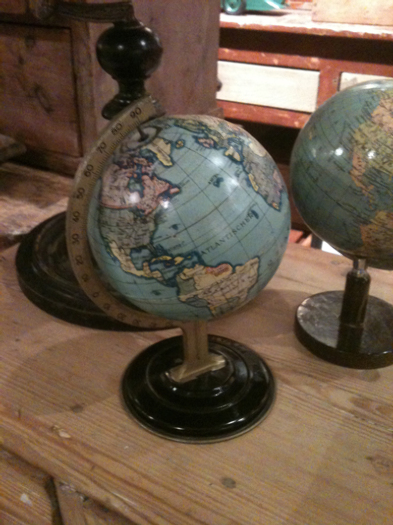 small globe, metal, 19th/20th century, Sweden - #20249
